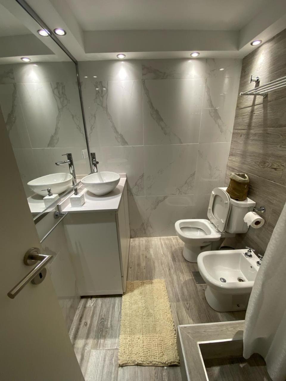 Departamento Centrico Con Cochera - Cordoba Argentina- Córdova Exterior foto