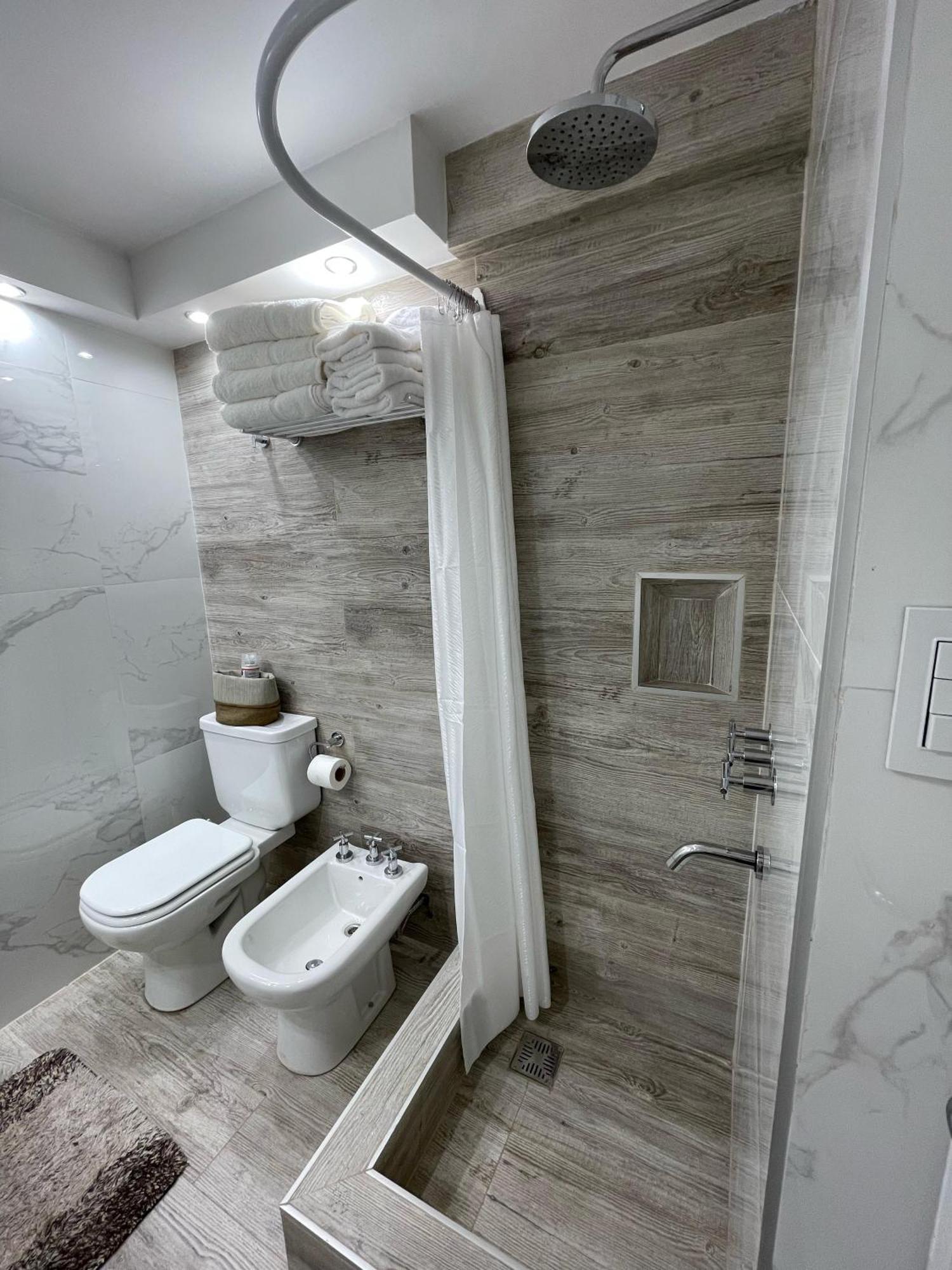 Departamento Centrico Con Cochera - Cordoba Argentina- Córdova Exterior foto